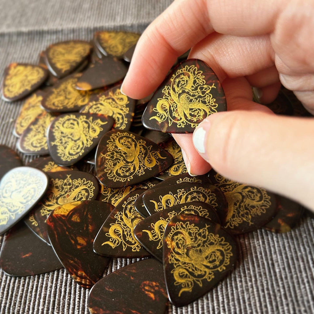 "SNAKE" Guitar Picks